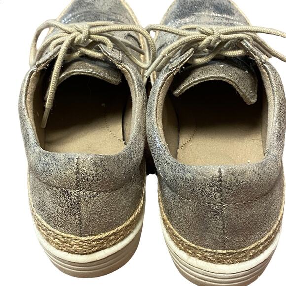 Clarks Ultimate Comfort Collection Women's 7.5 Metallic Sneaker - Picture 8 of 8